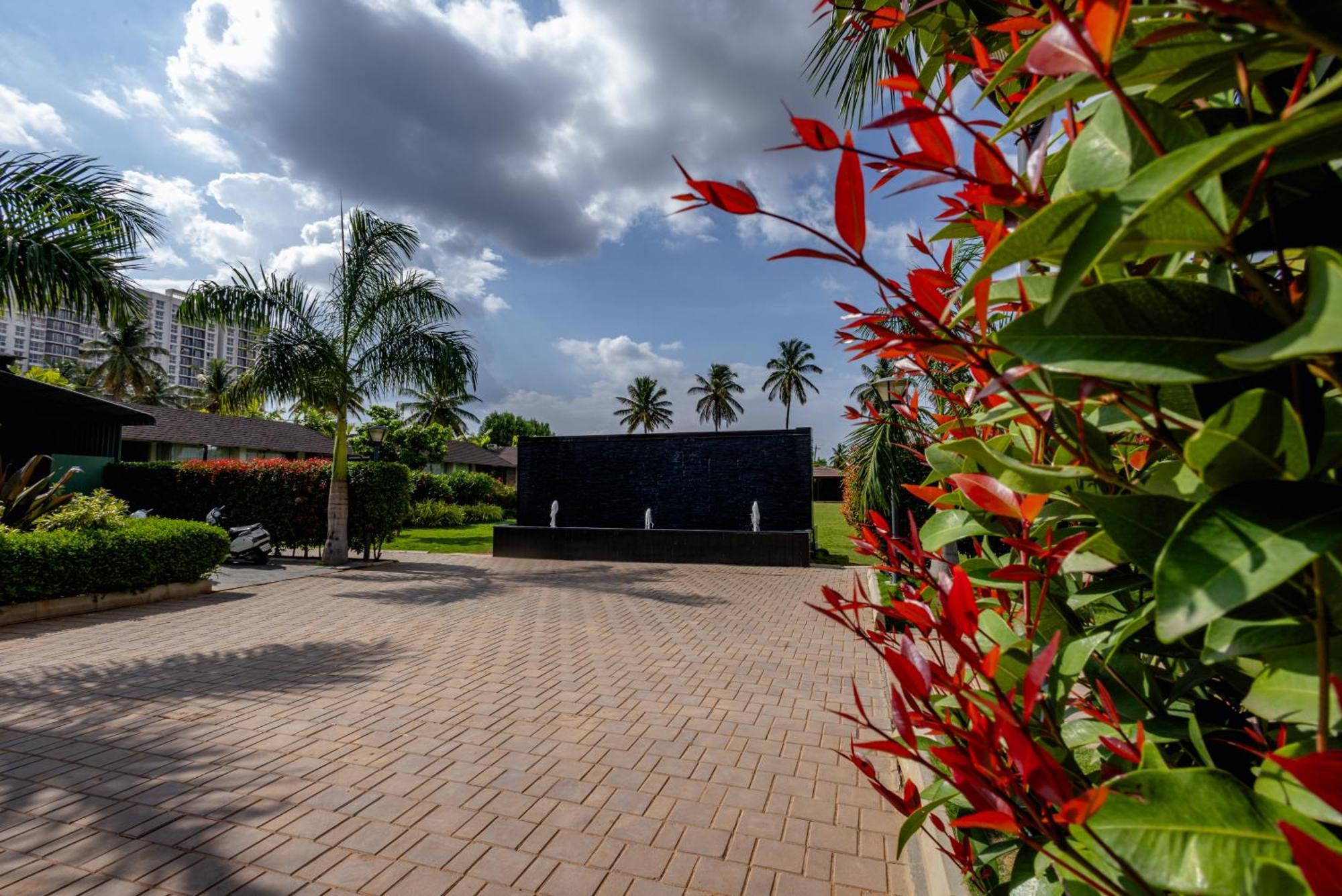 Veerdency Luxury Resort Devanahalli Eksteriør bilde