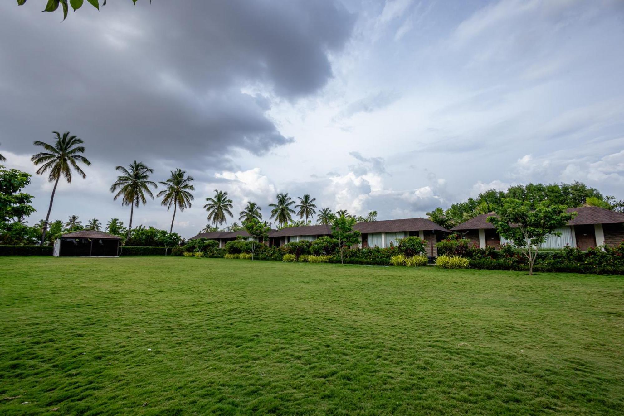 Veerdency Luxury Resort Devanahalli Eksteriør bilde